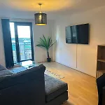Albert Clock Apartment